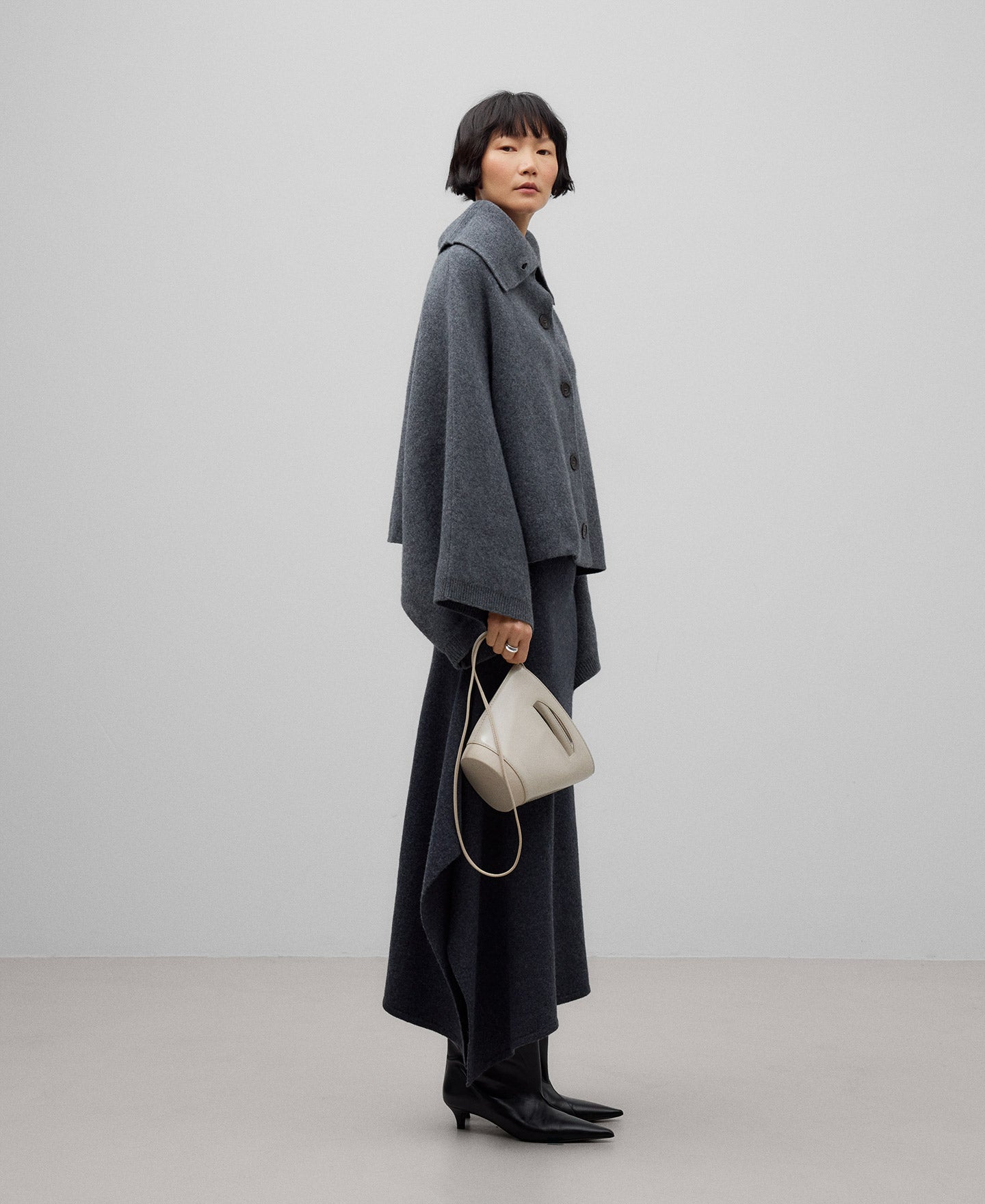 Short melange grey wool cape woman in grey melange