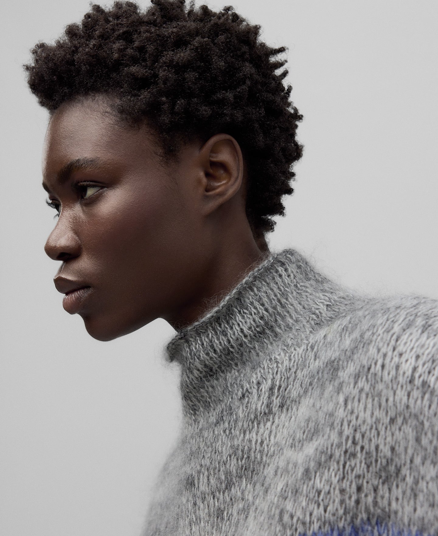 Gradient knit vest woman in charcoal grey/blue