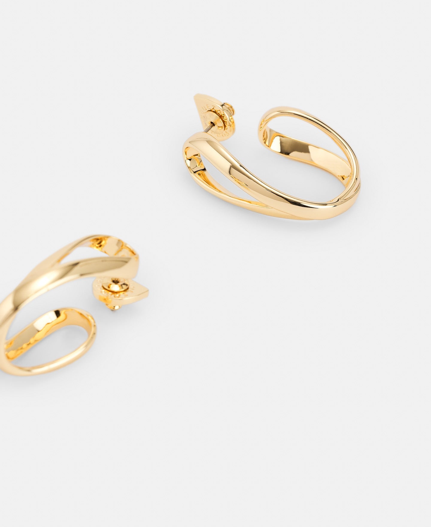 Gold Circular Link Earrings
