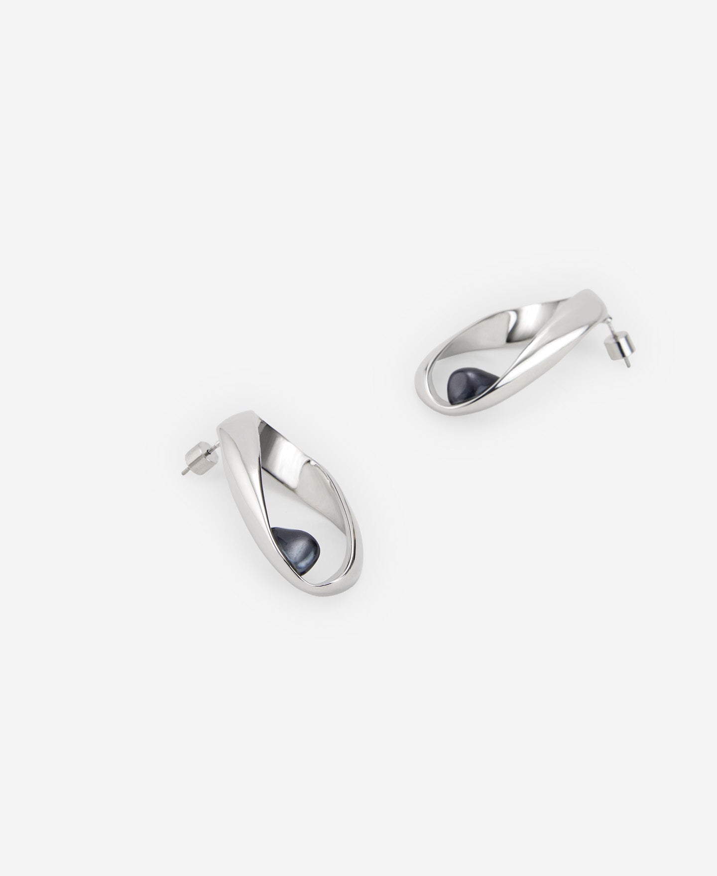 Silver Color Synthetic Pearl Twist Earring Woman