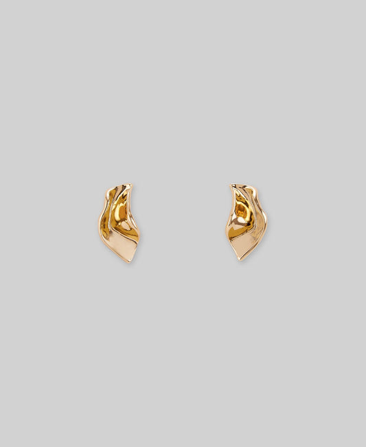 Gold leaf earrings woman in gold