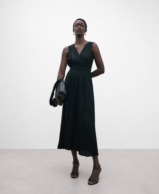 Black Crinkle Stitched Jumpsuit Woman