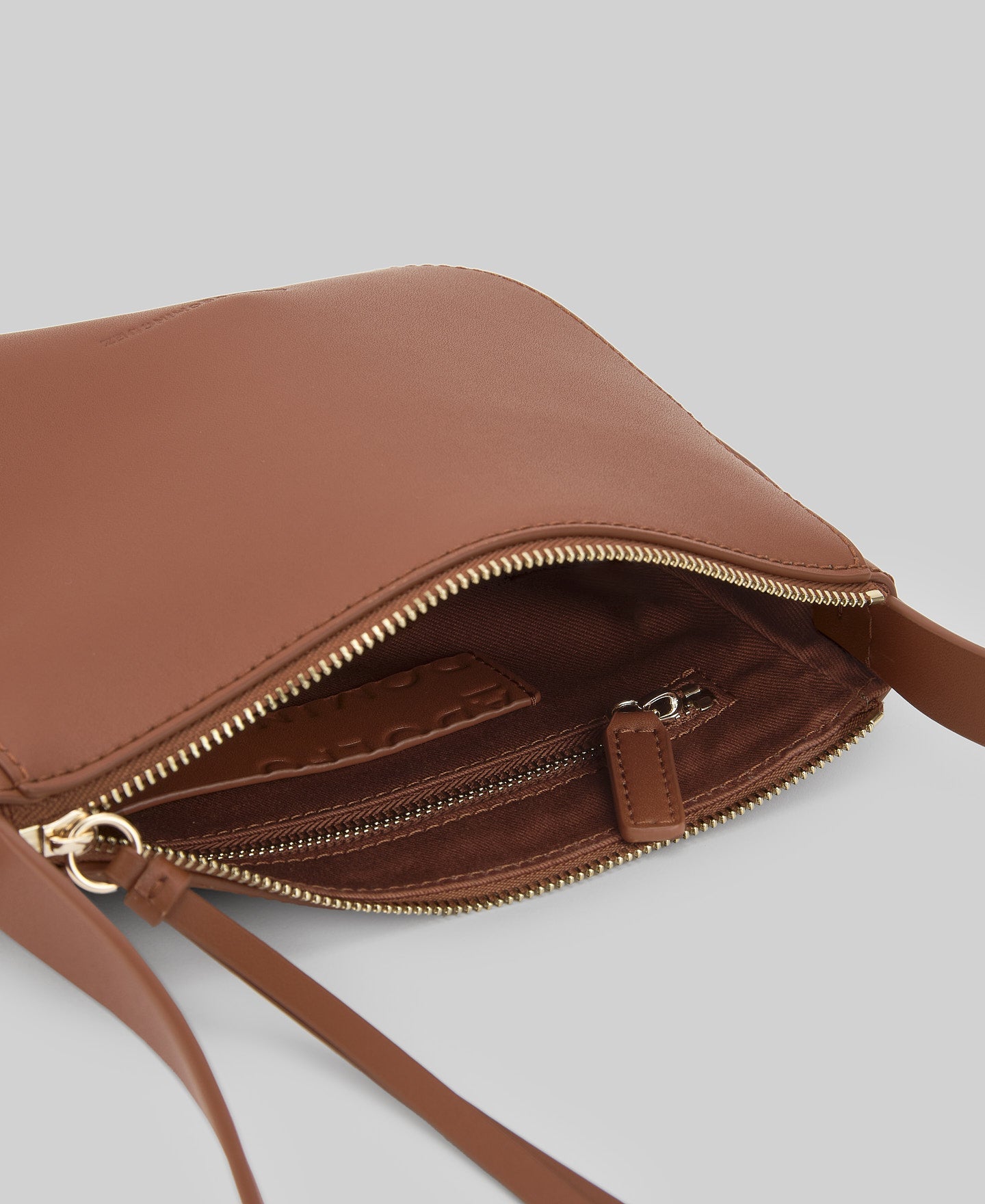 Leather small crossbody woman in dark buff