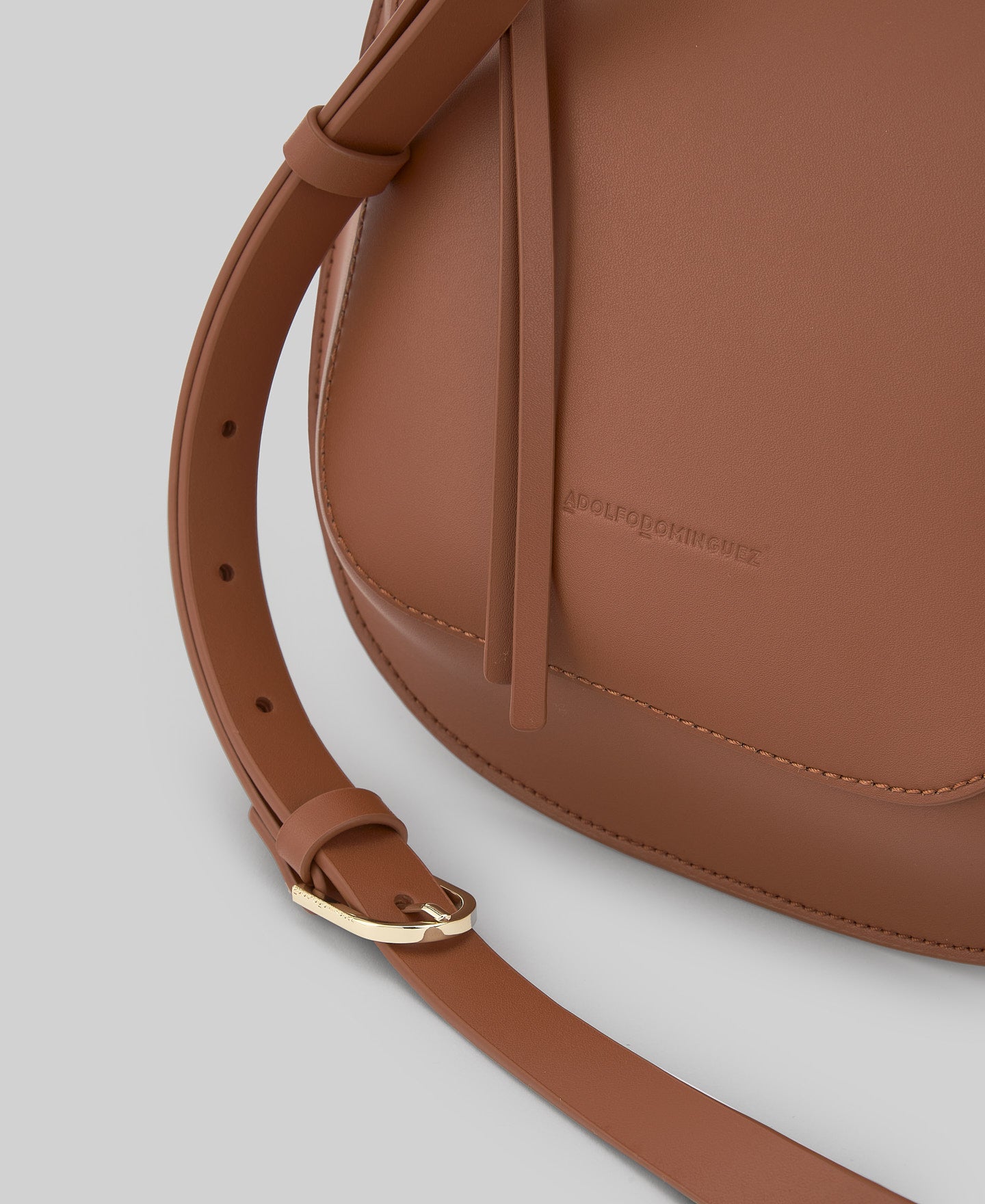 Leather small crossbody woman in dark buff