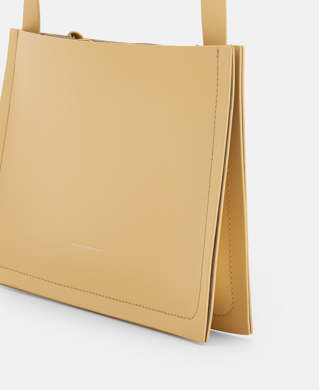 Responsible Vachetta Shoulder Strap In Yellow