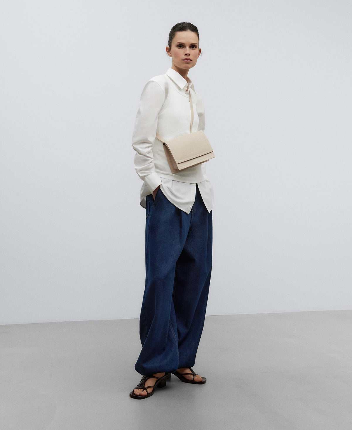 Light Cream Responsible Leather Crossbody
