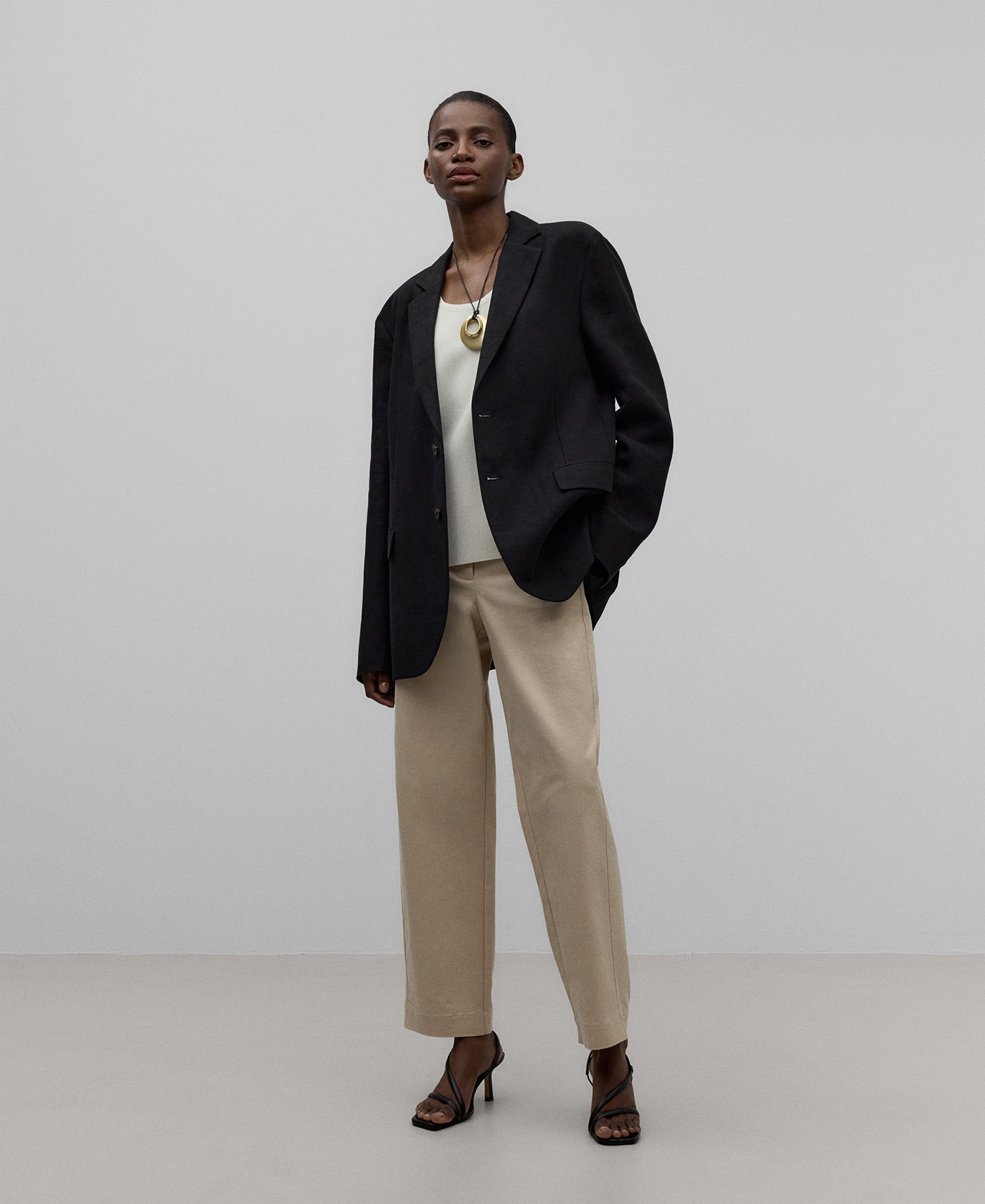 Natural TENCEL™ lyocell trousers woman in natural