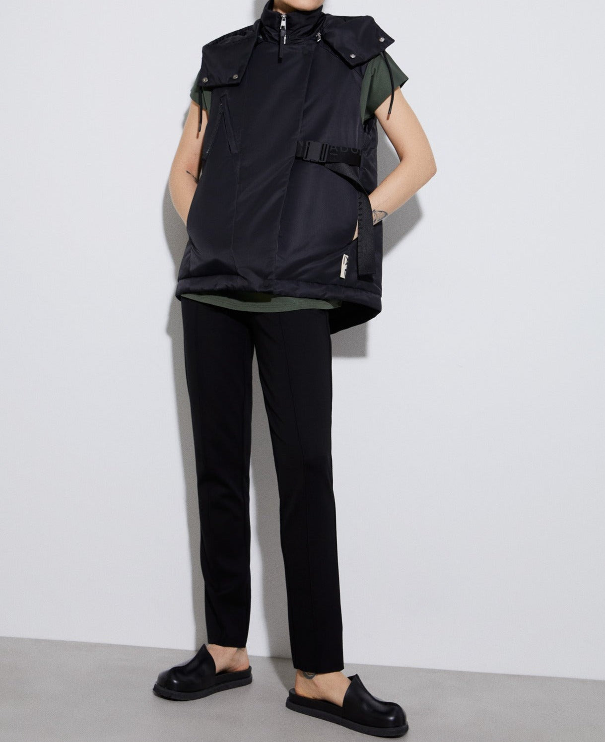 Black Viscose Blunt Knitted Skinny Trousers