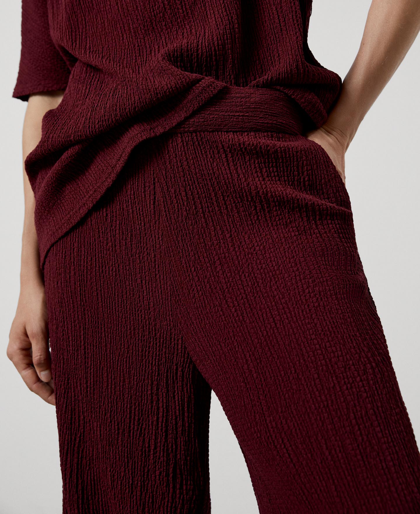 Maroon Long And Loose Trousers