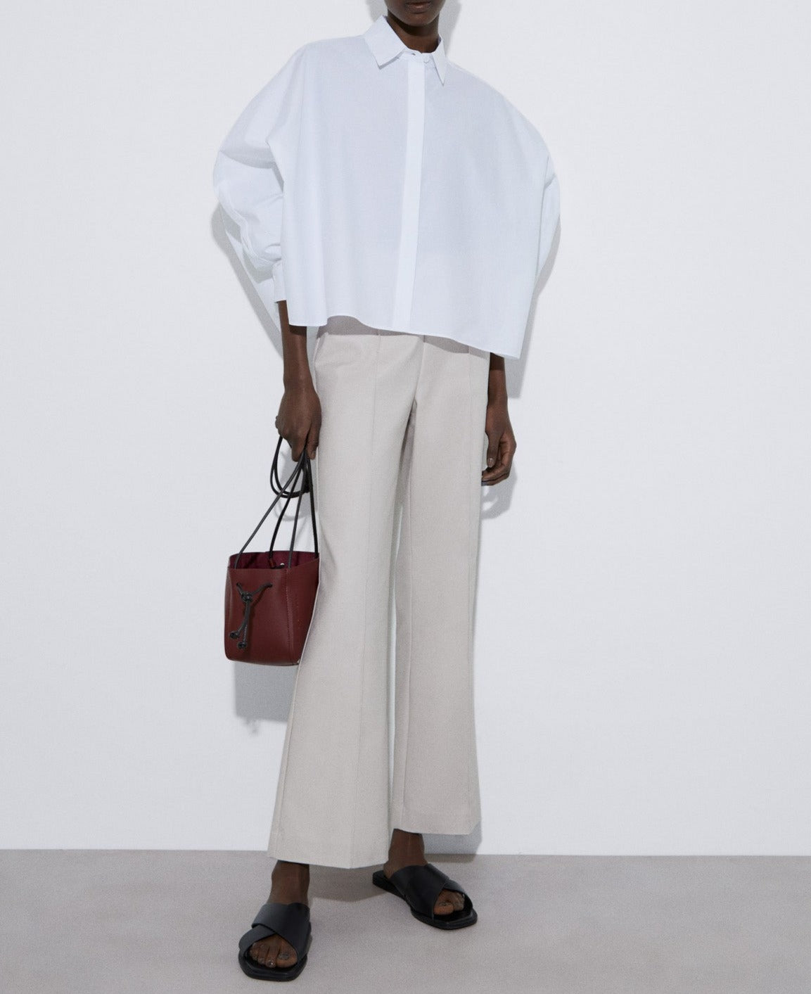 Sand Tight-Fitting Cotton Trousers