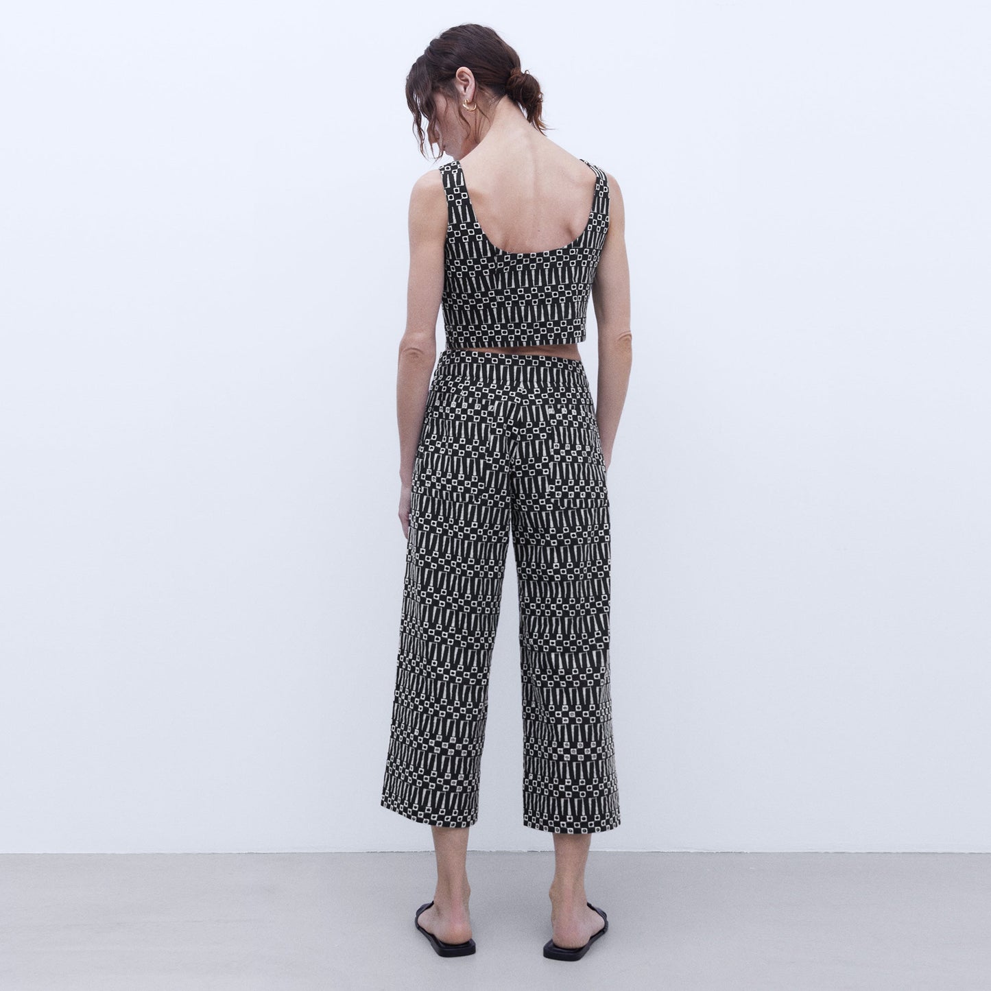 Embroidered Linen Cotton Trousers
