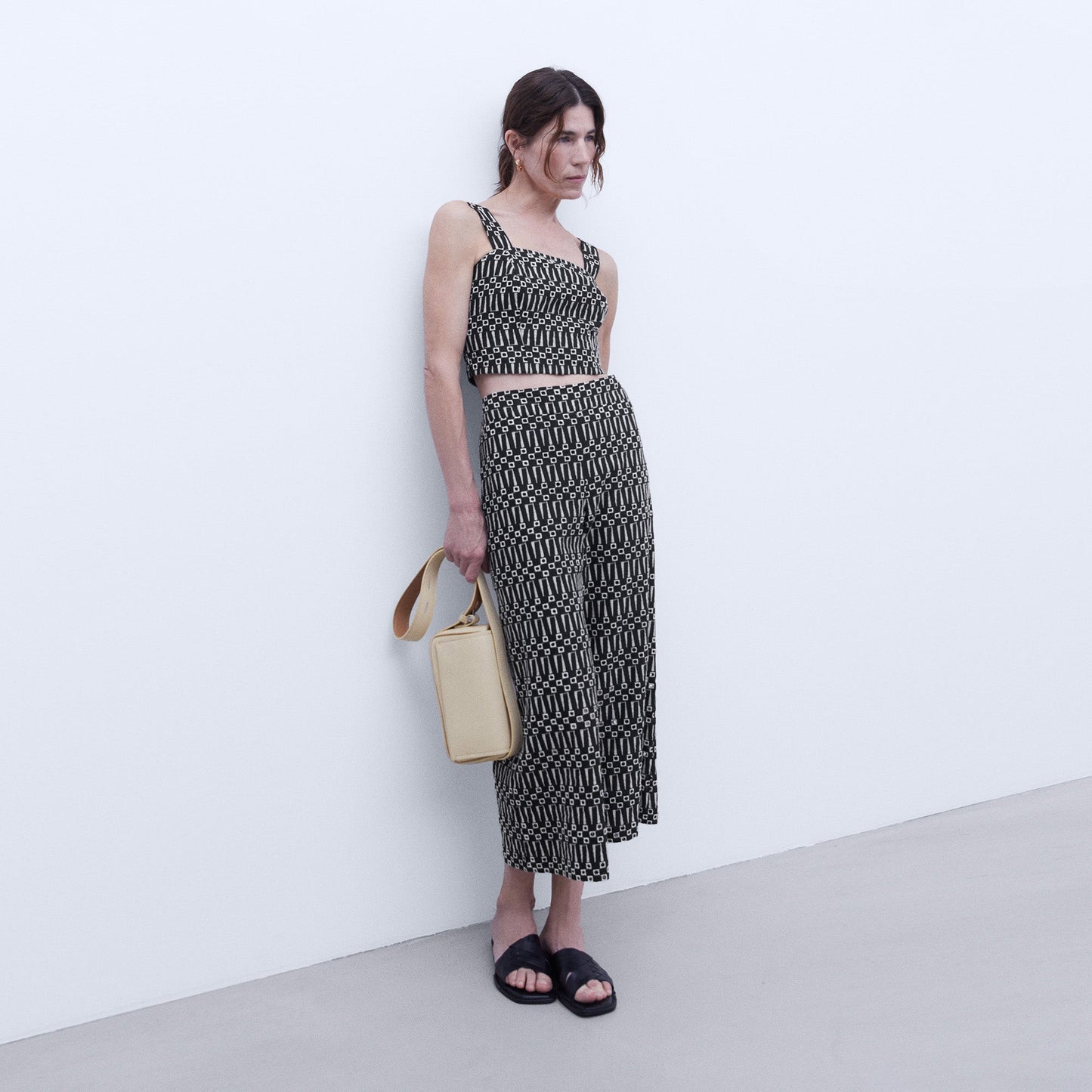 Embroidered Linen Cotton Trousers