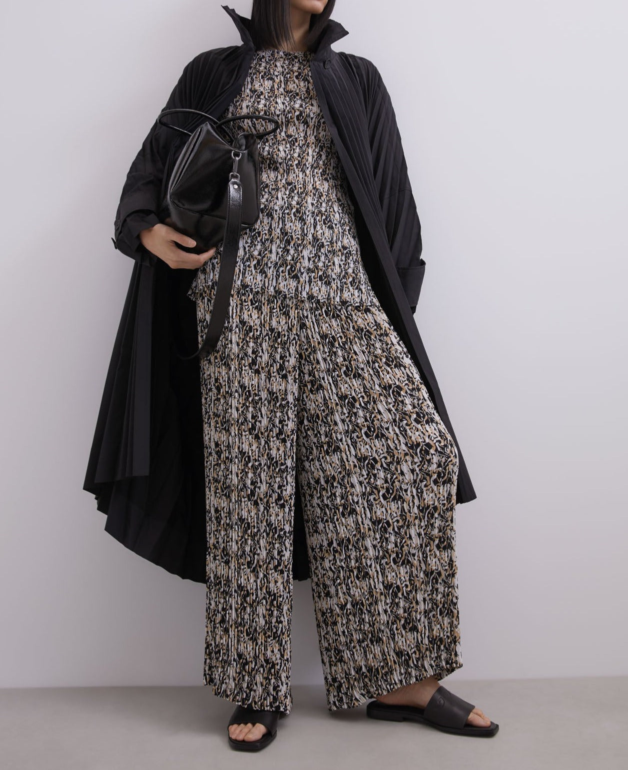 Beige/Black Print Printed Crinkle Trousers