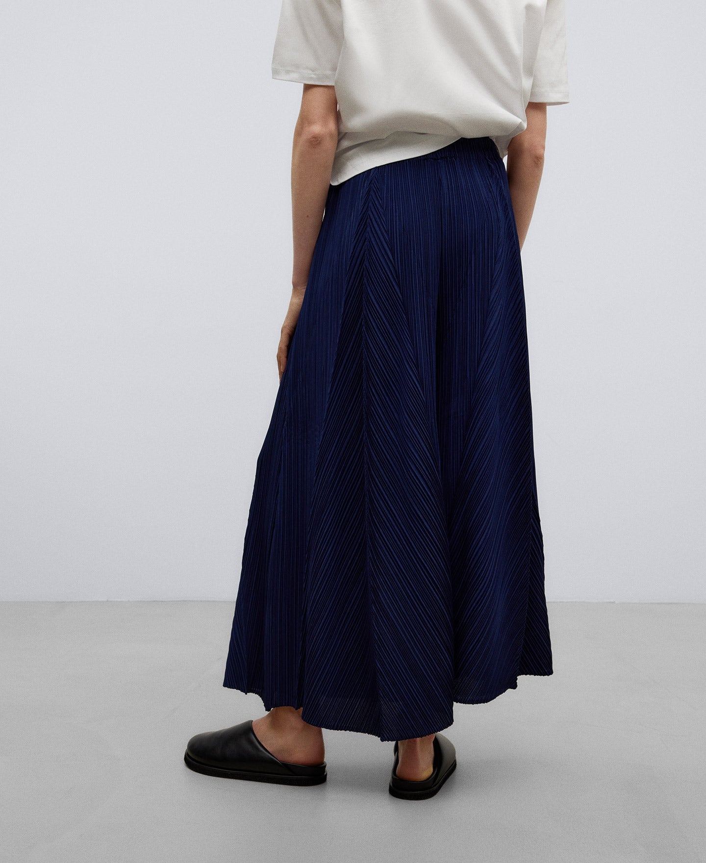 Navy Blue Crinkle Palazzo Trousers