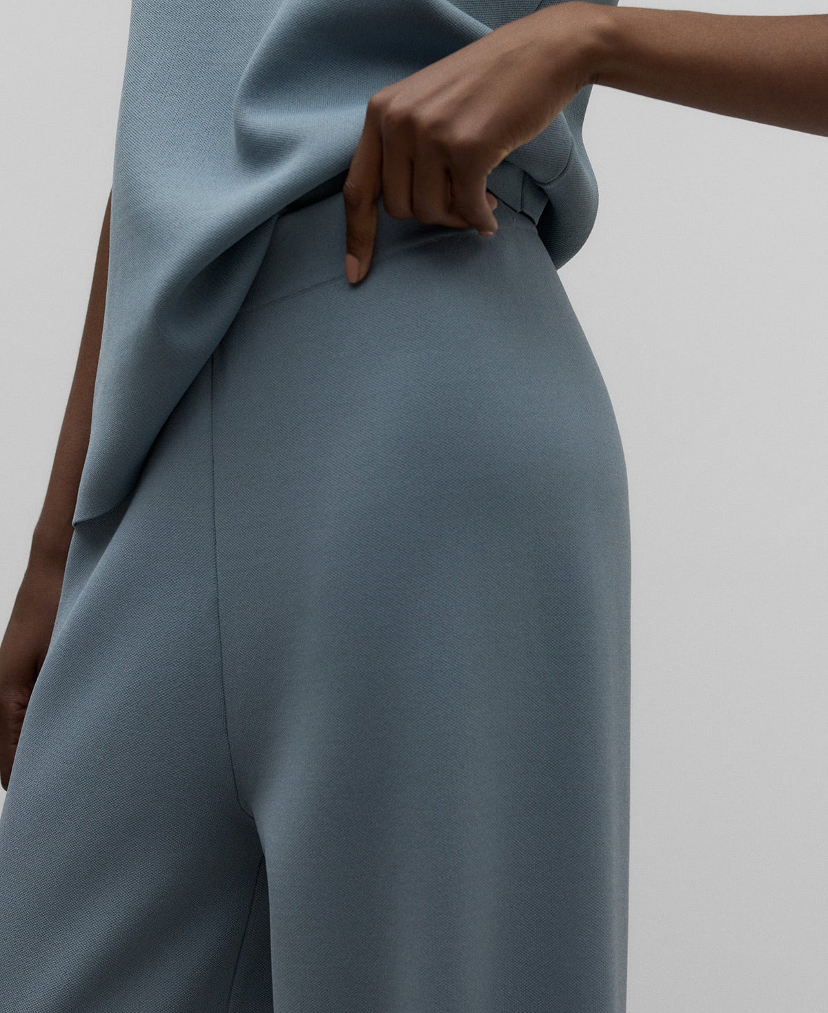 Knit wide leg trousers woman in grey/blue