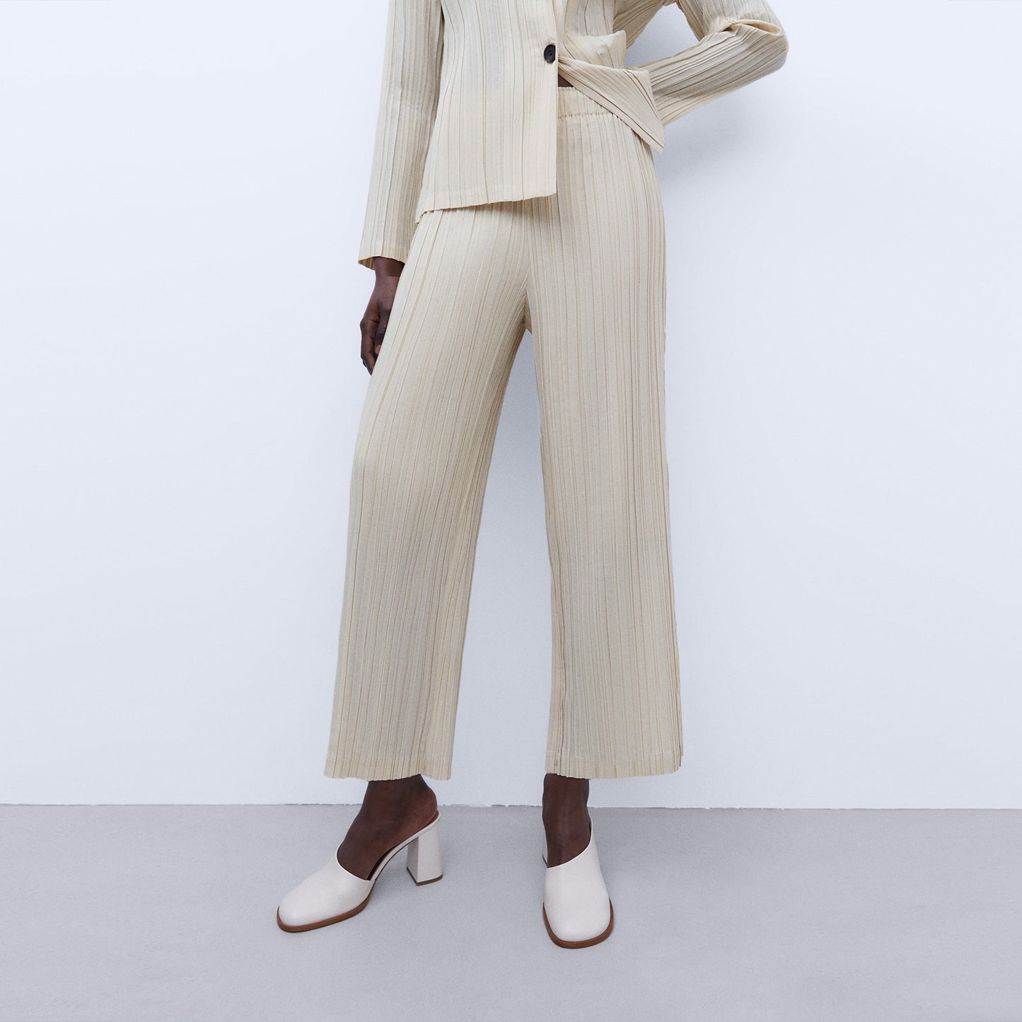 Crinkle Sand Trousers