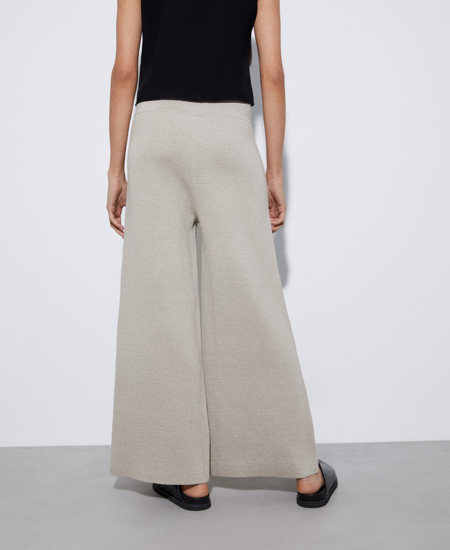 Stone/Ecru Baggy Linen Trousers