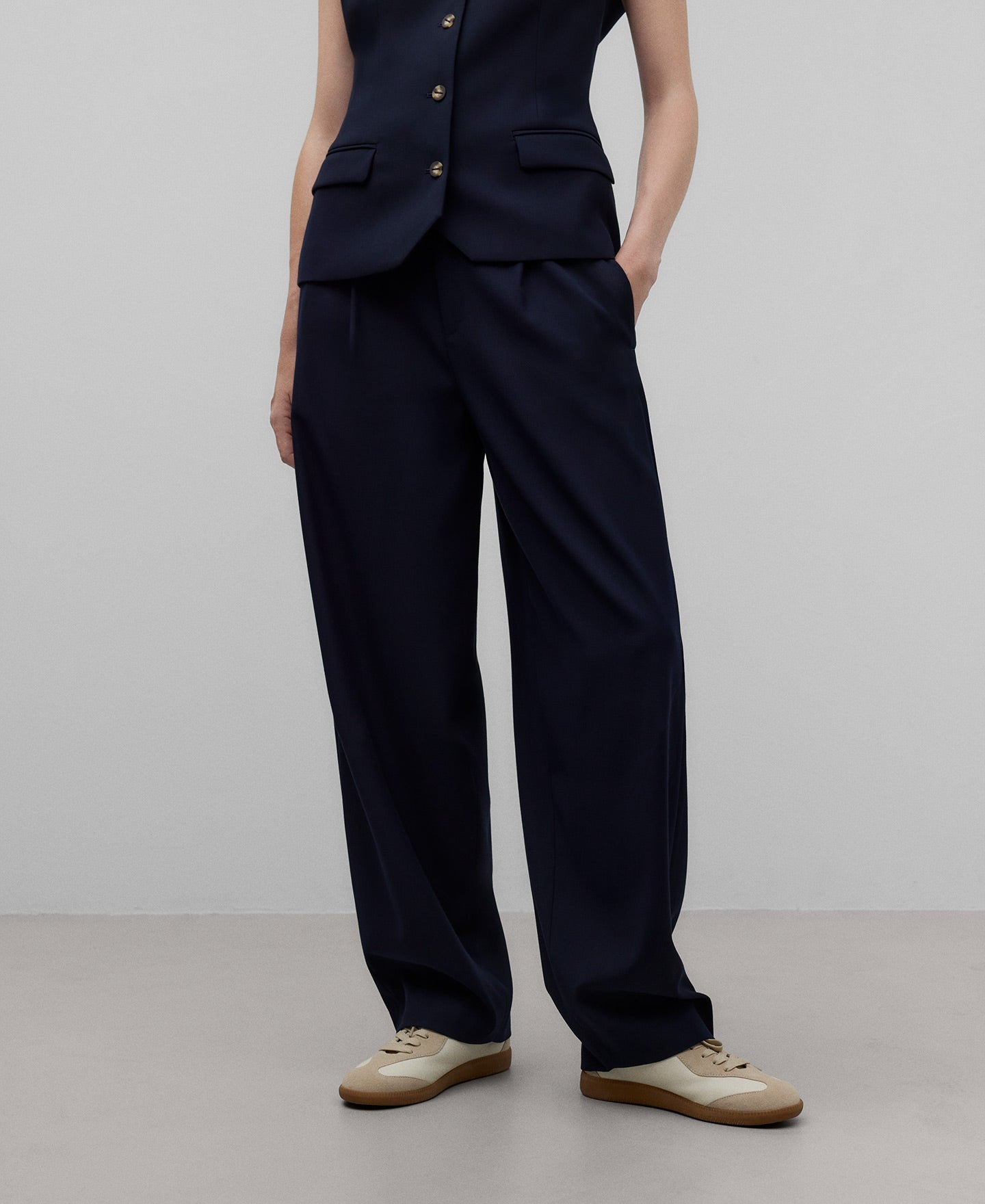 Navy blue trousers woman in navy blue