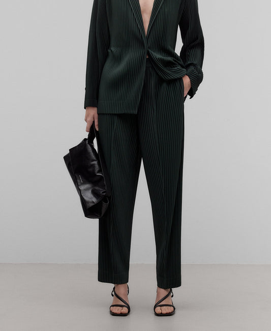 Bottle green crinkle trousers woman in bottle green
