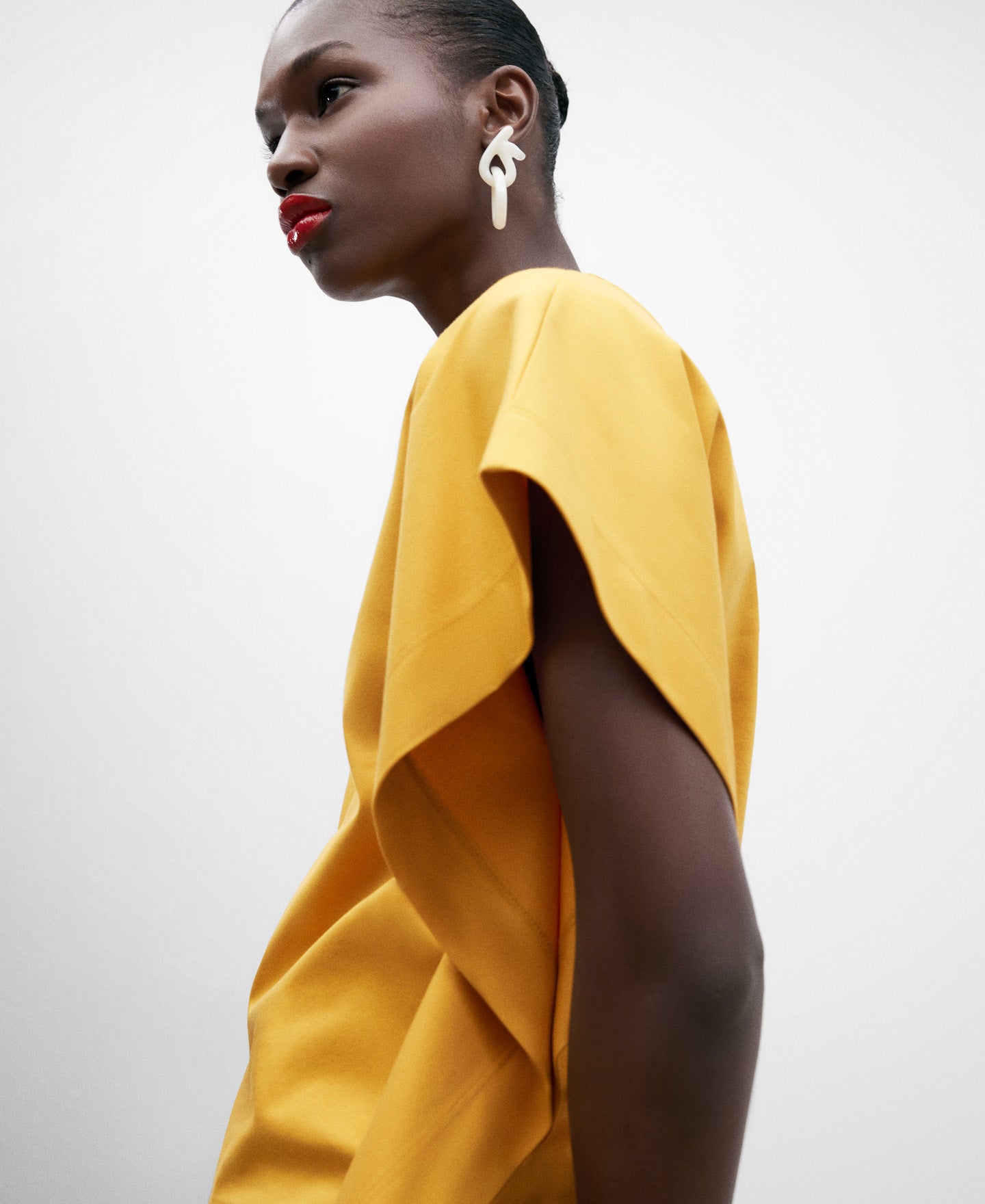 Women's Fluid Mustard T-Shirt