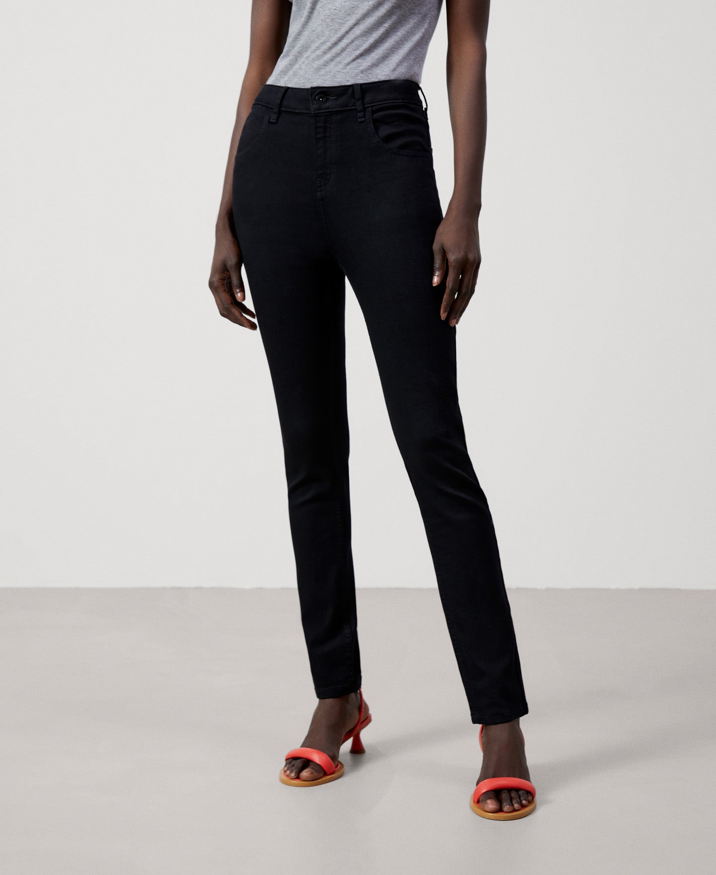 Black Cotton Fabric Skinny Trousers