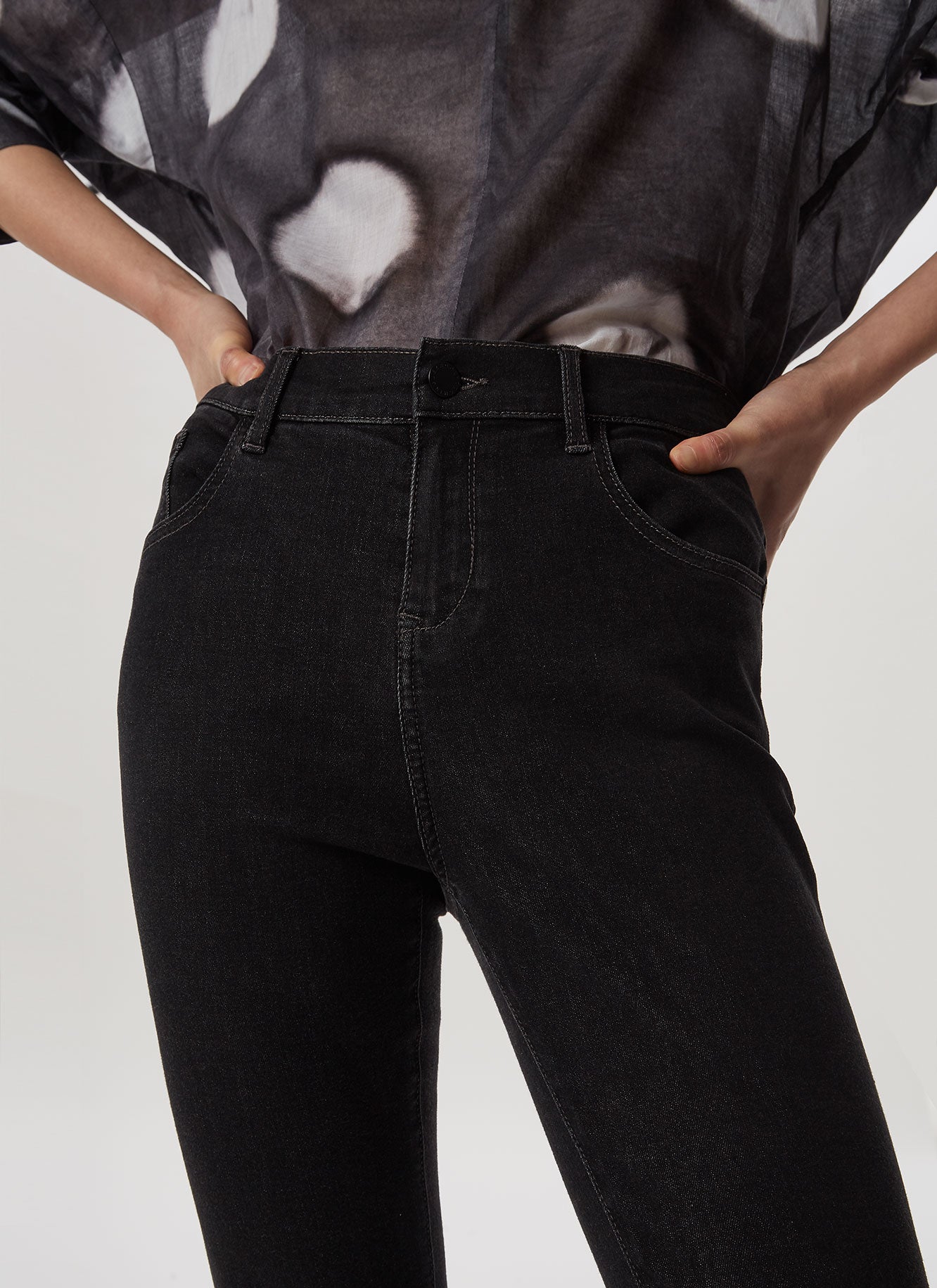 Grey High Rise Cigarette Jeans