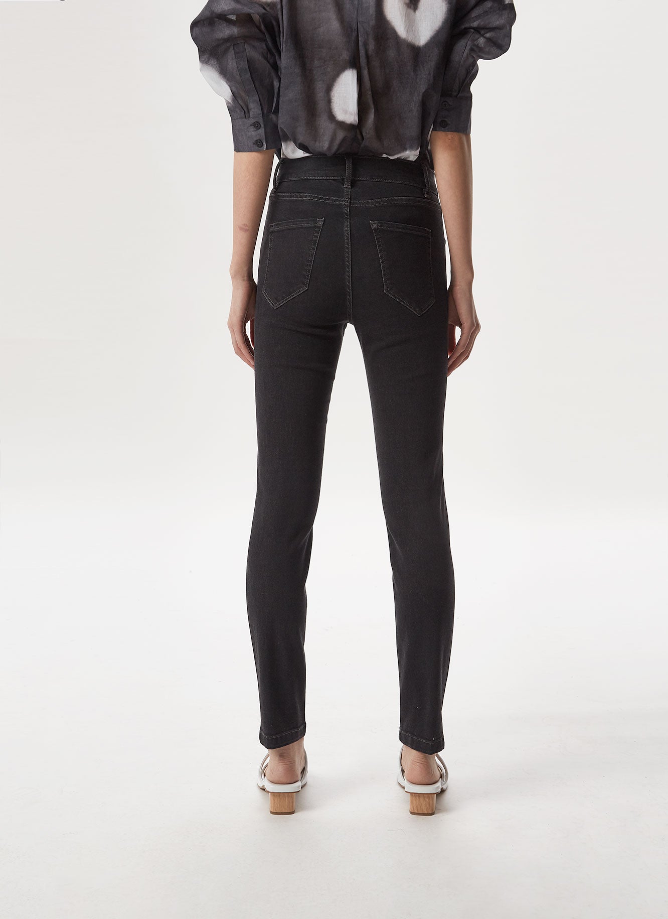 Grey High Rise Cigarette Jeans