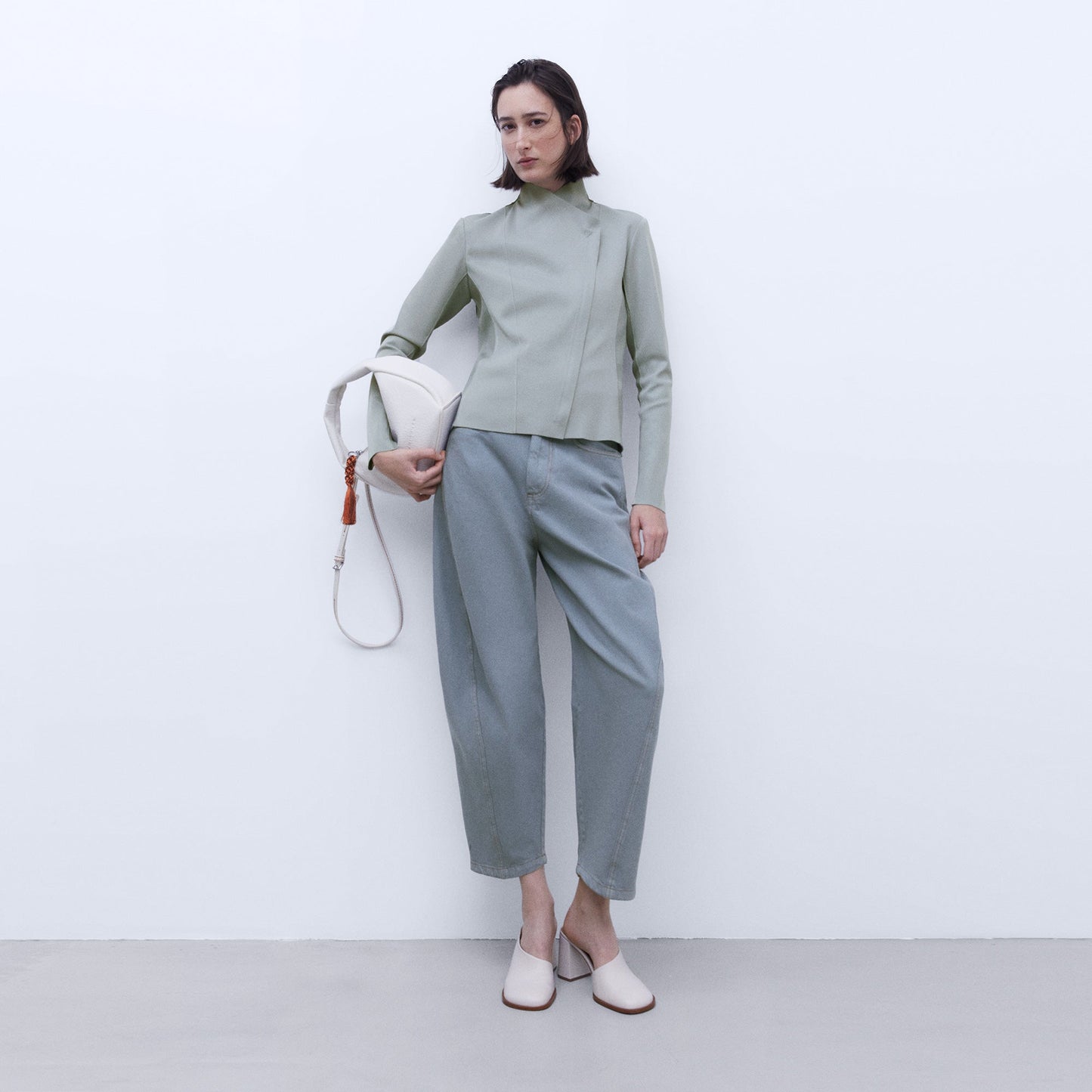 Grey Cotton Banana Fit Jeans