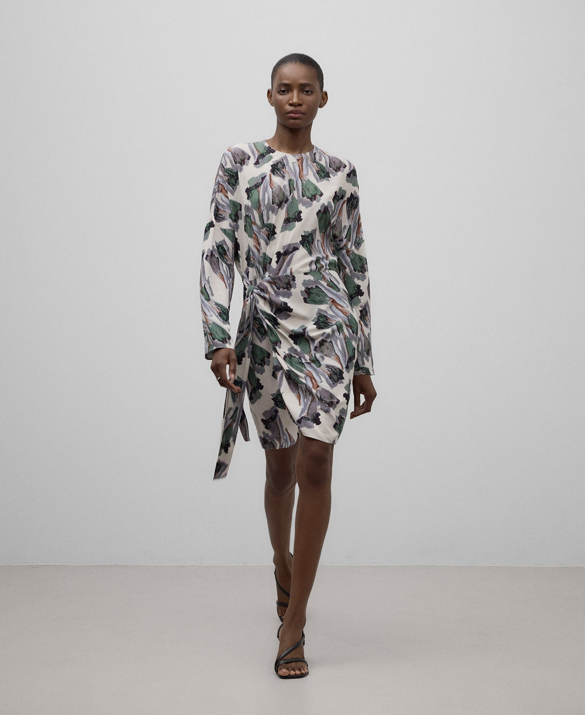 Printed short dress woman in flower stamped