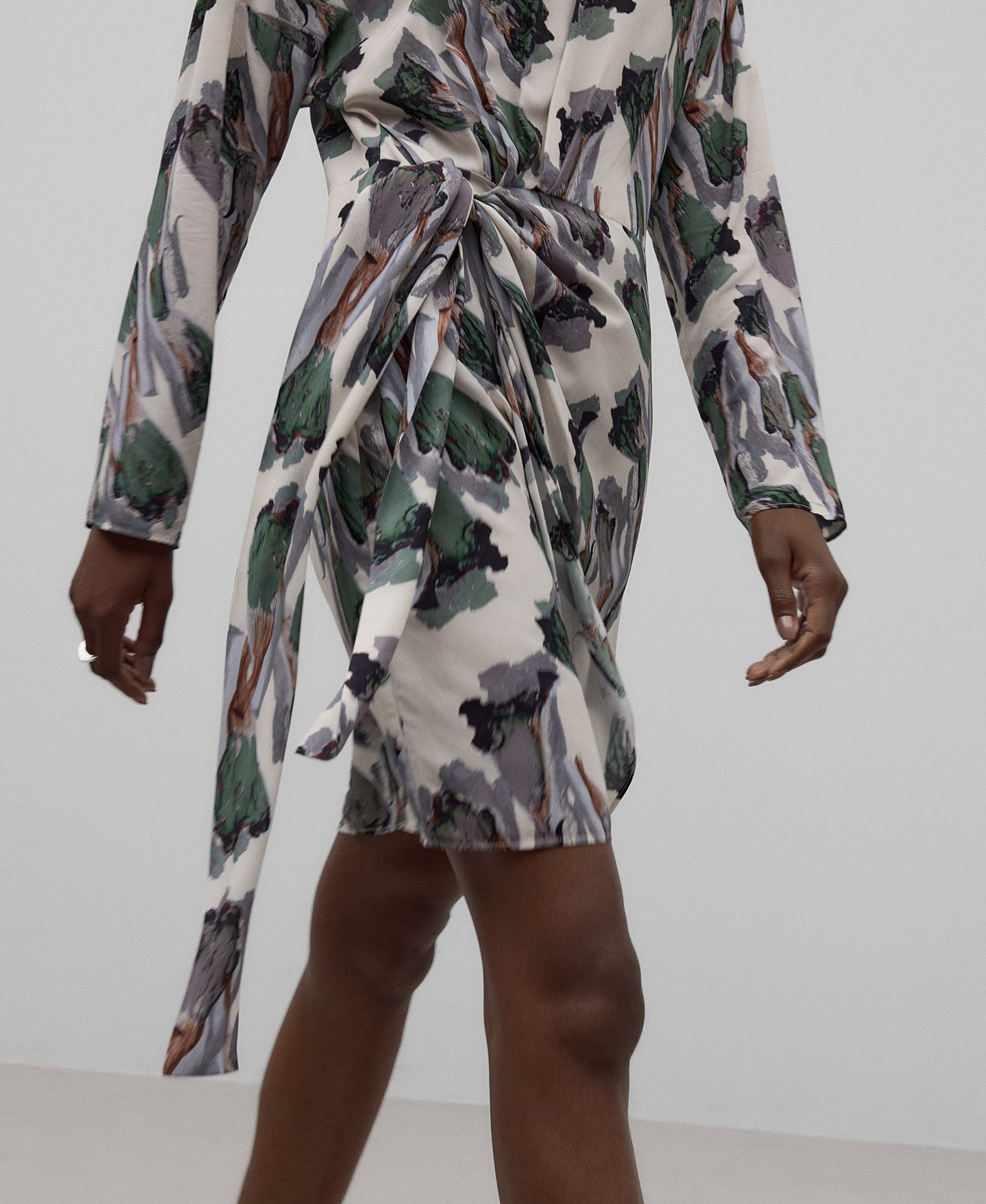 Printed short dress woman in flower stamped
