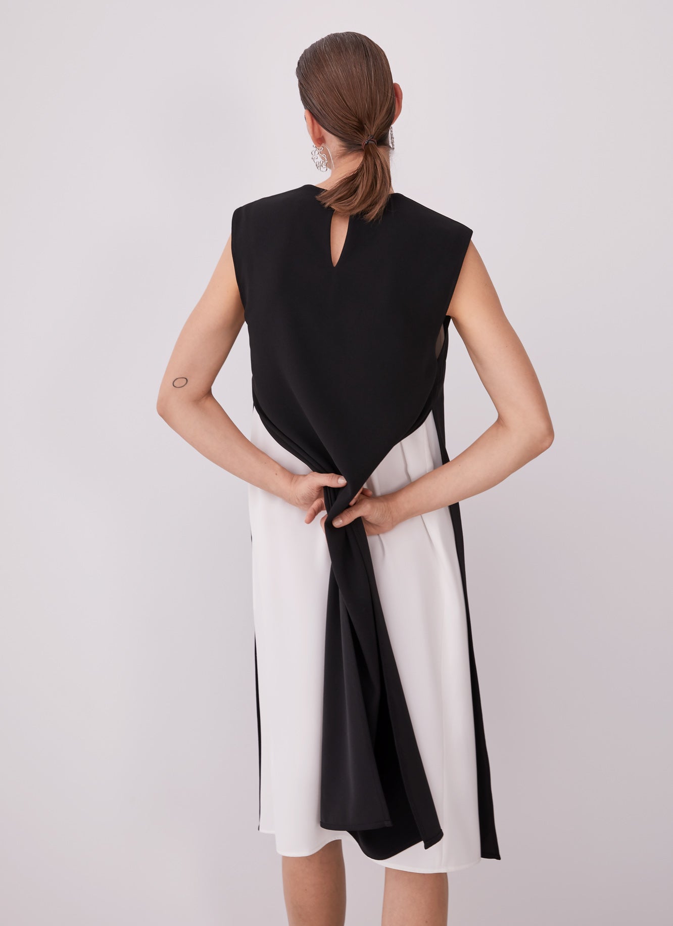 Black/Ecru Fluid Bicolour Dress