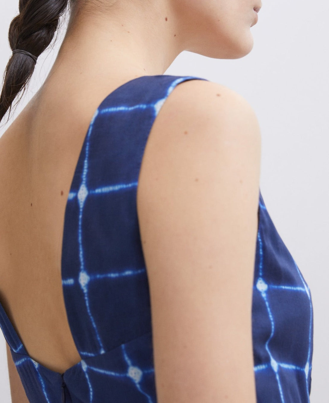 Blue Print V-Necline Printed Midi Dress