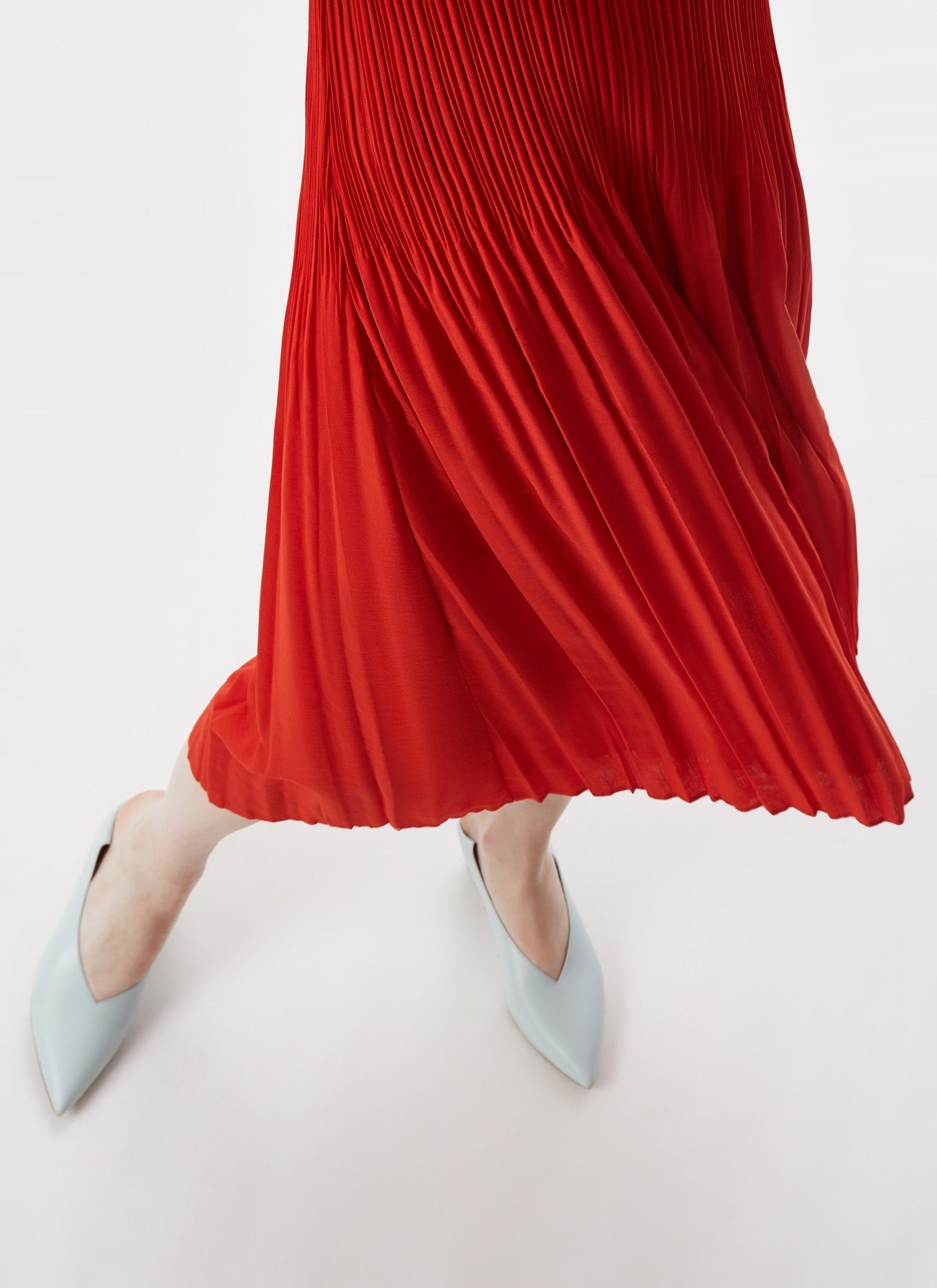 Red Crinkle Midi Dress With Elbow Sleeve