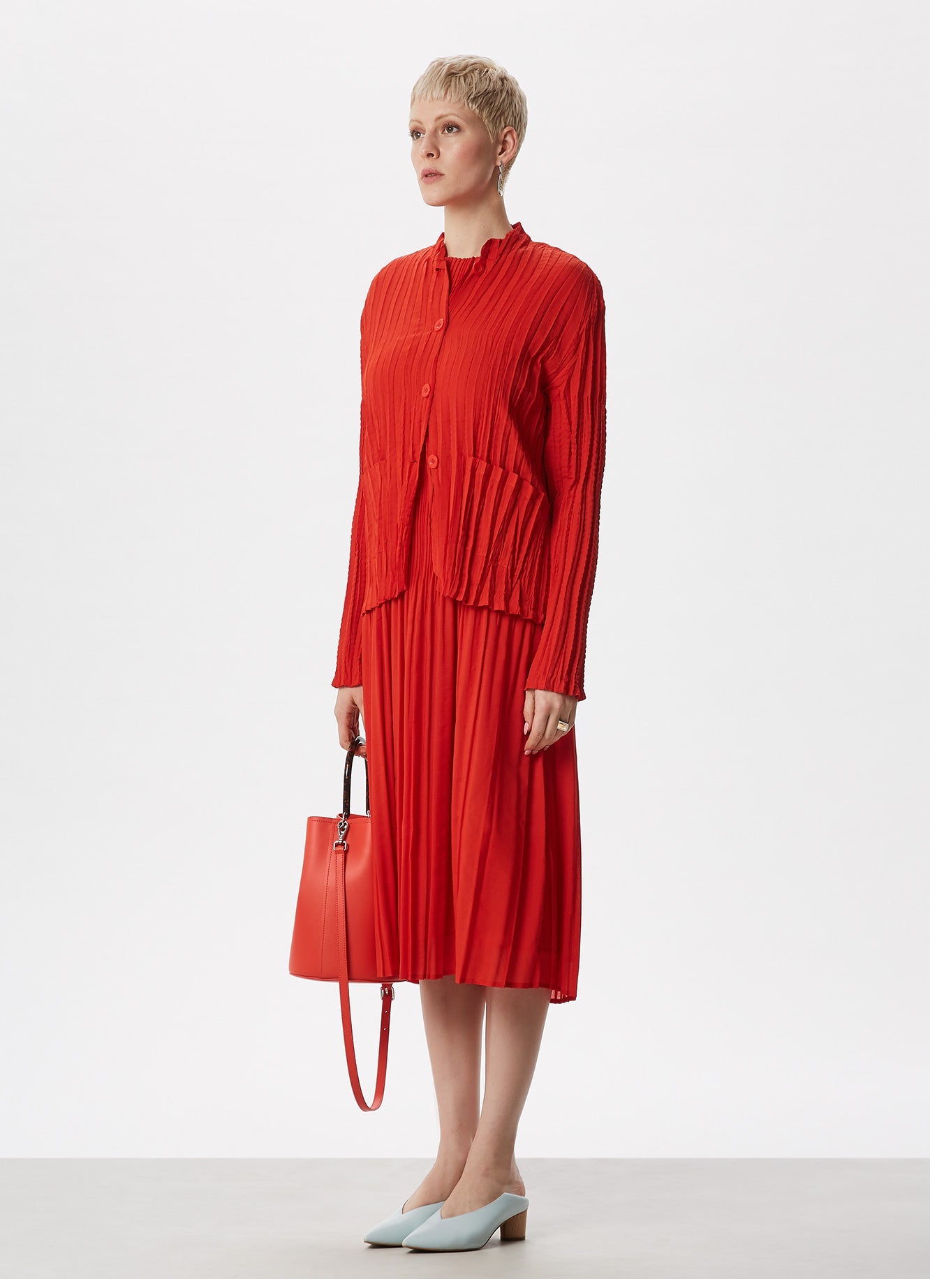 Red Crinkle Midi Dress With Elbow Sleeve