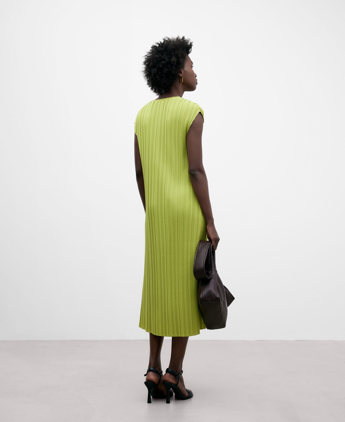 Crinkle Midi Dress in Green