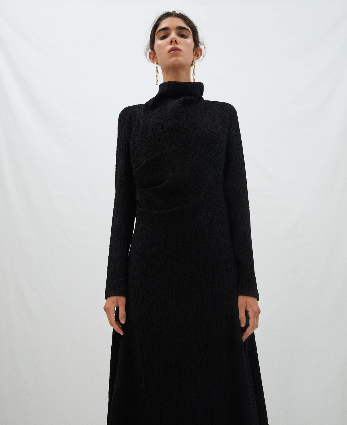 Black Ruffled Fabric Long Dress