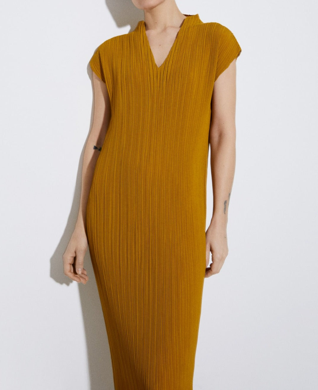 Pistachio Green V-Neck Crinkle Dress