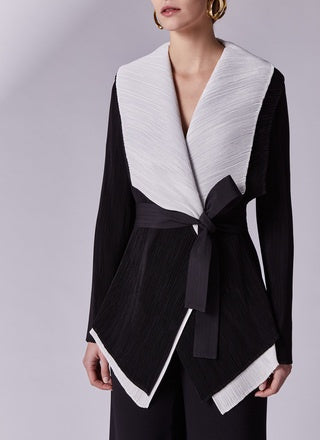 Belted Crinkle Jacke