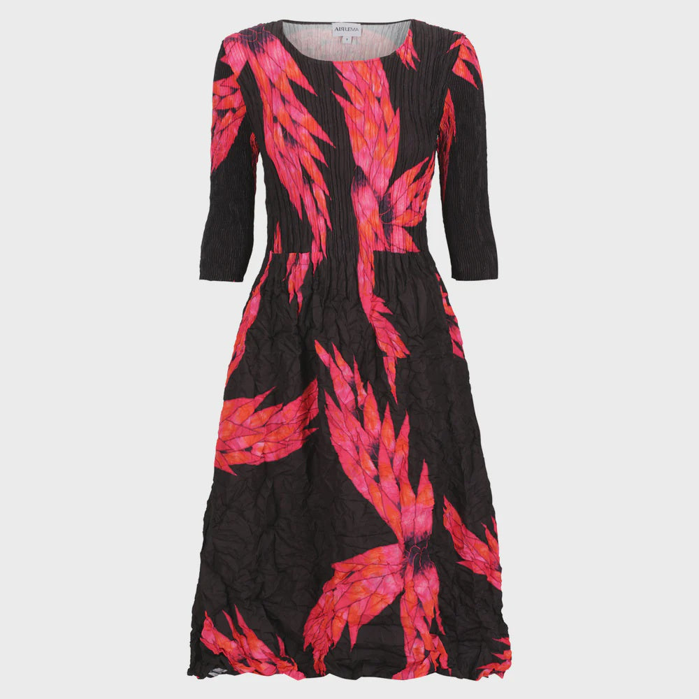 Alquema | 3/4 Sleeve Smash Pocket Dress / Pink Night Dragon