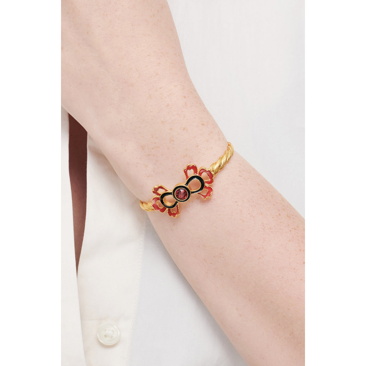 Indian Palm Pattern Bangle Bracelet | AMEI2021