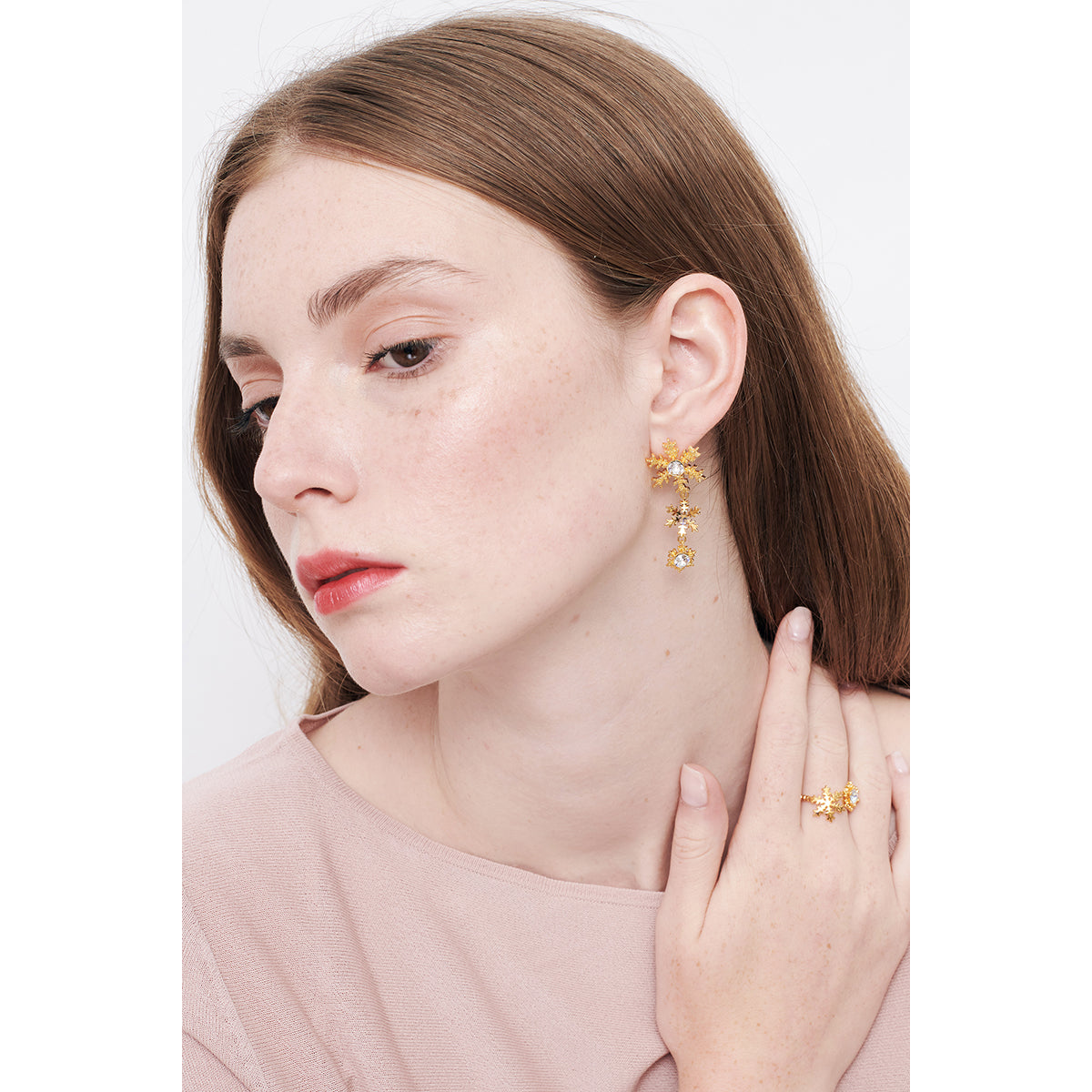 Golden Snowflakes Earrings | AMSC1011