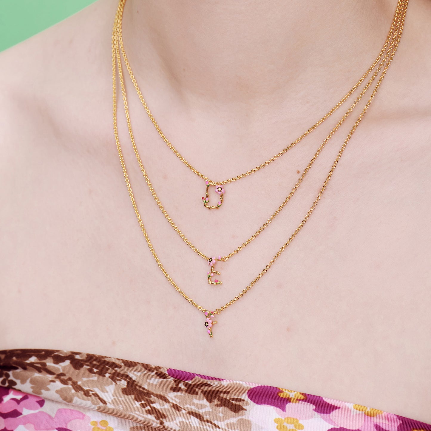 Letter E Extraordinary Necklace | AOAB3051