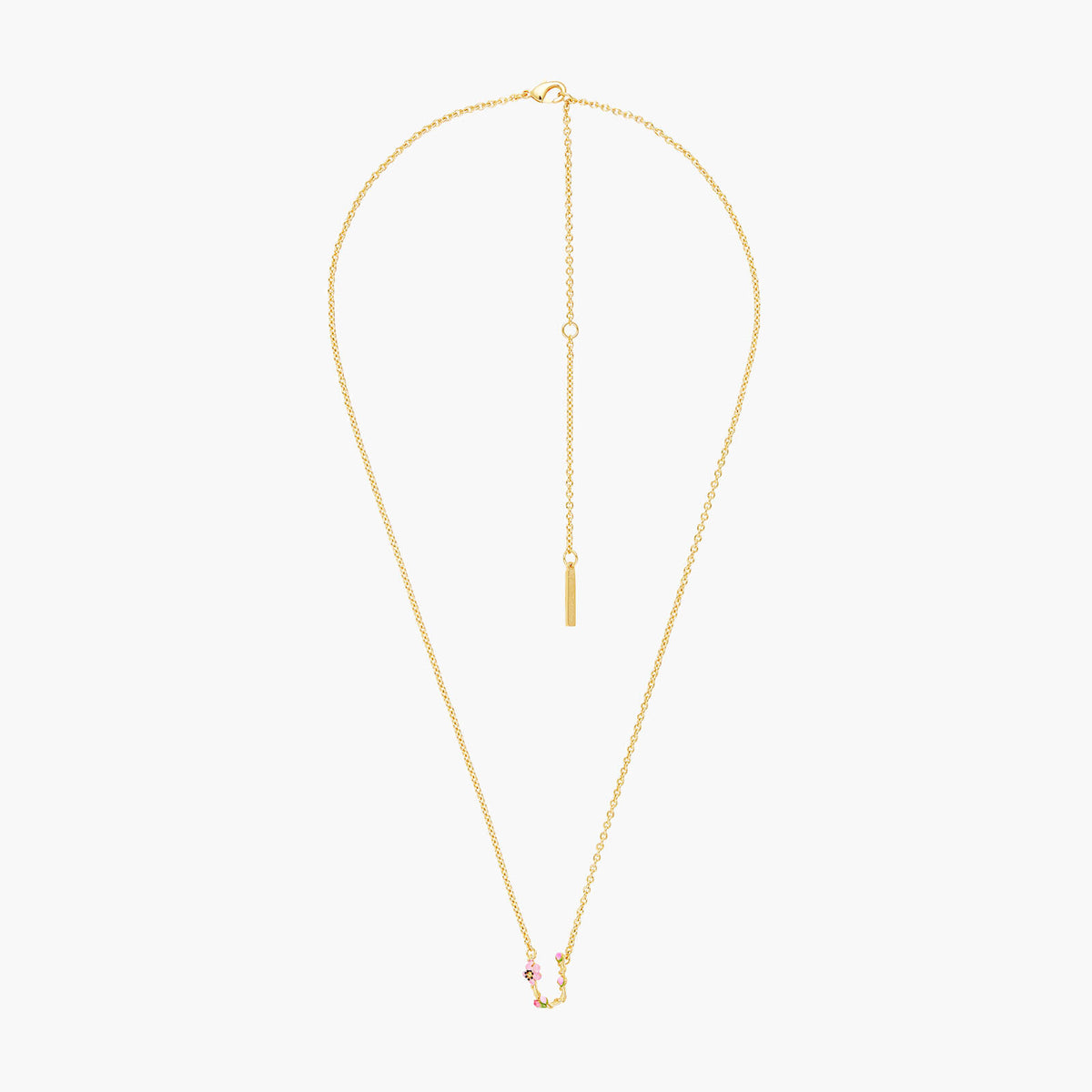 Letter U Extraordinary Necklace | AOAB3211