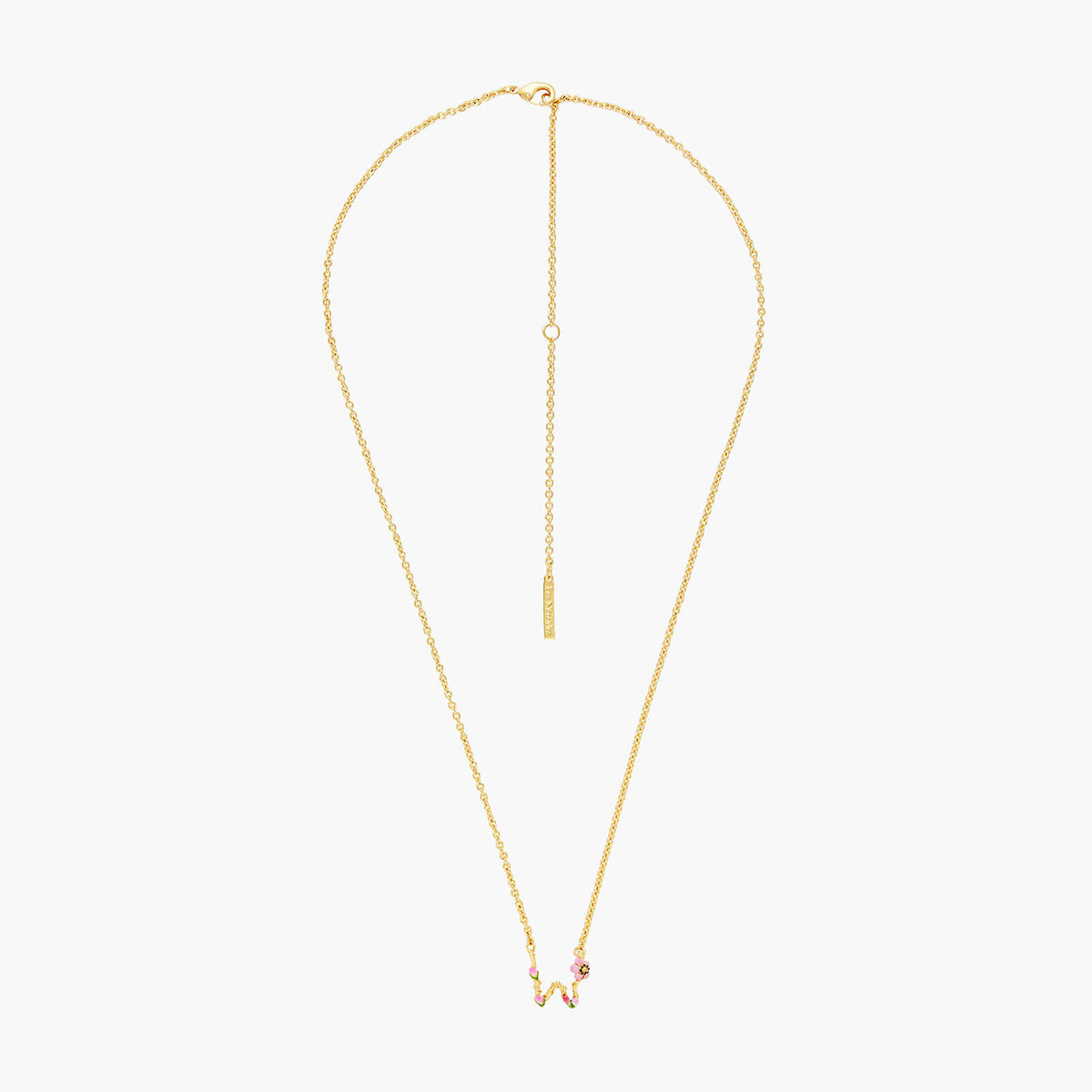 Letter W Extraordinary Necklace | AOAB3231
