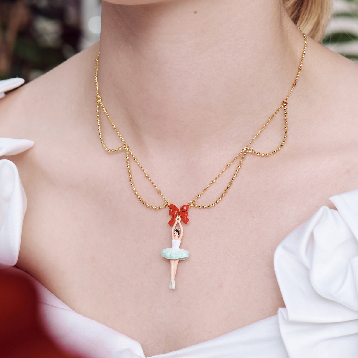 Casse Noisette Necklace | AOCN3051