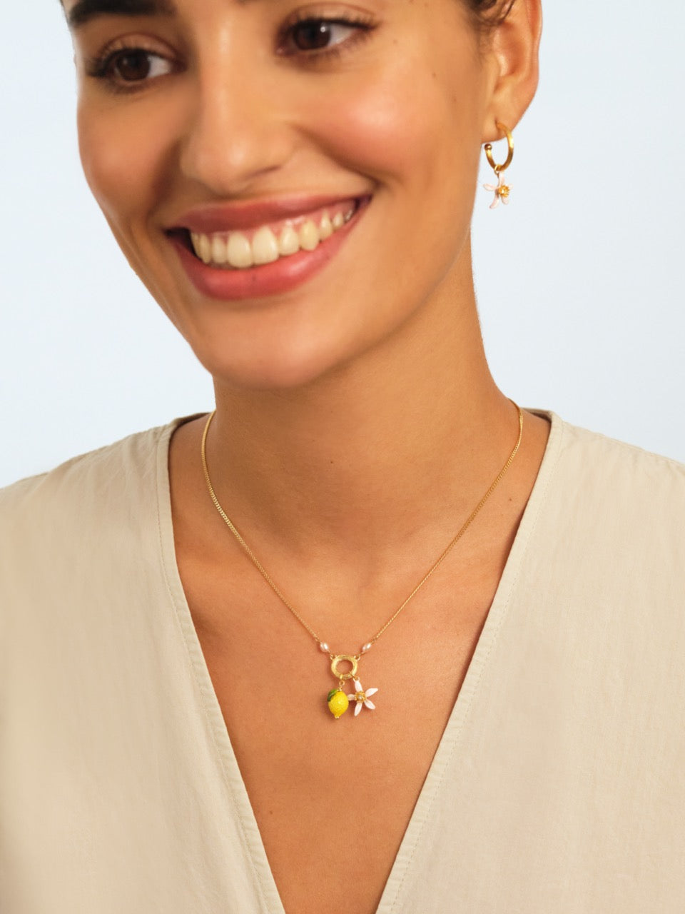 LEMON AND LEMON BLOSSOM PENDANT NECKLACE | APMI3041