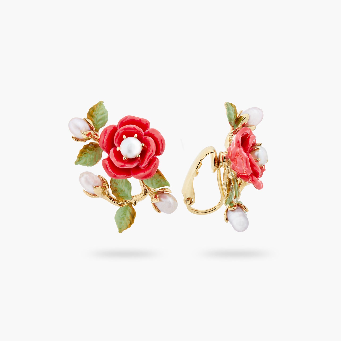 Rose branch and cultured pearl earrings | ASAR1081