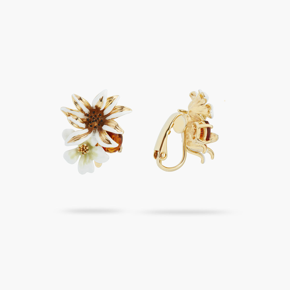 White And Gold Flowers And Faceted Crystal Earrings | ASTM1071
