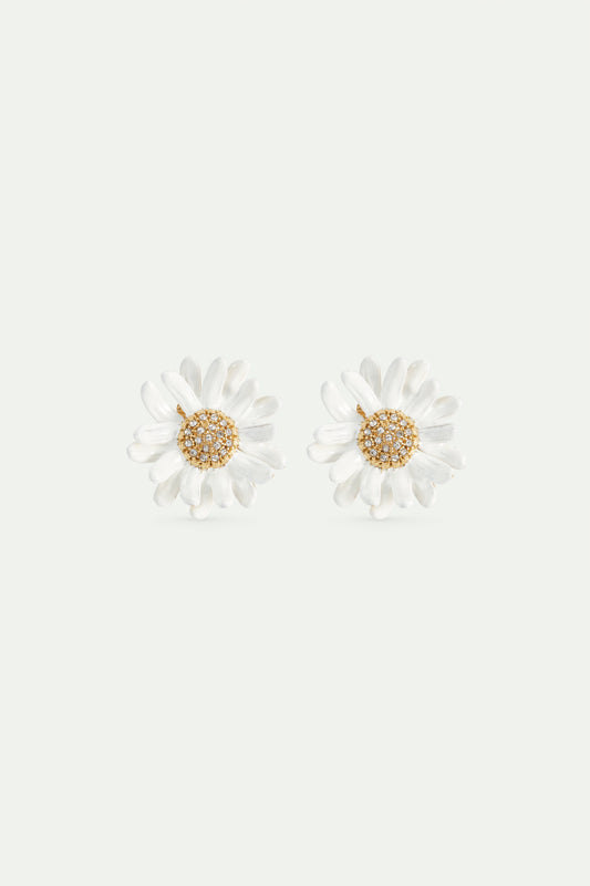 White And Gold Daisy Earrings With A Pavé Heart
