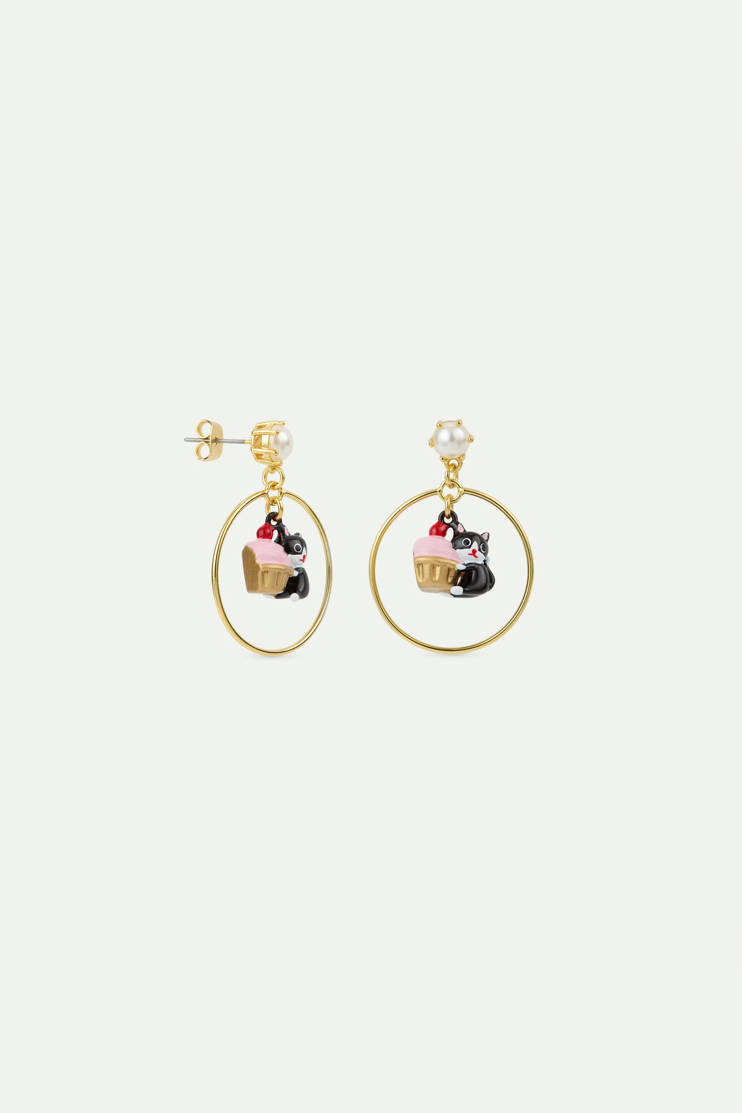 Dog And Picnic Basket Earrings | AVHP1081